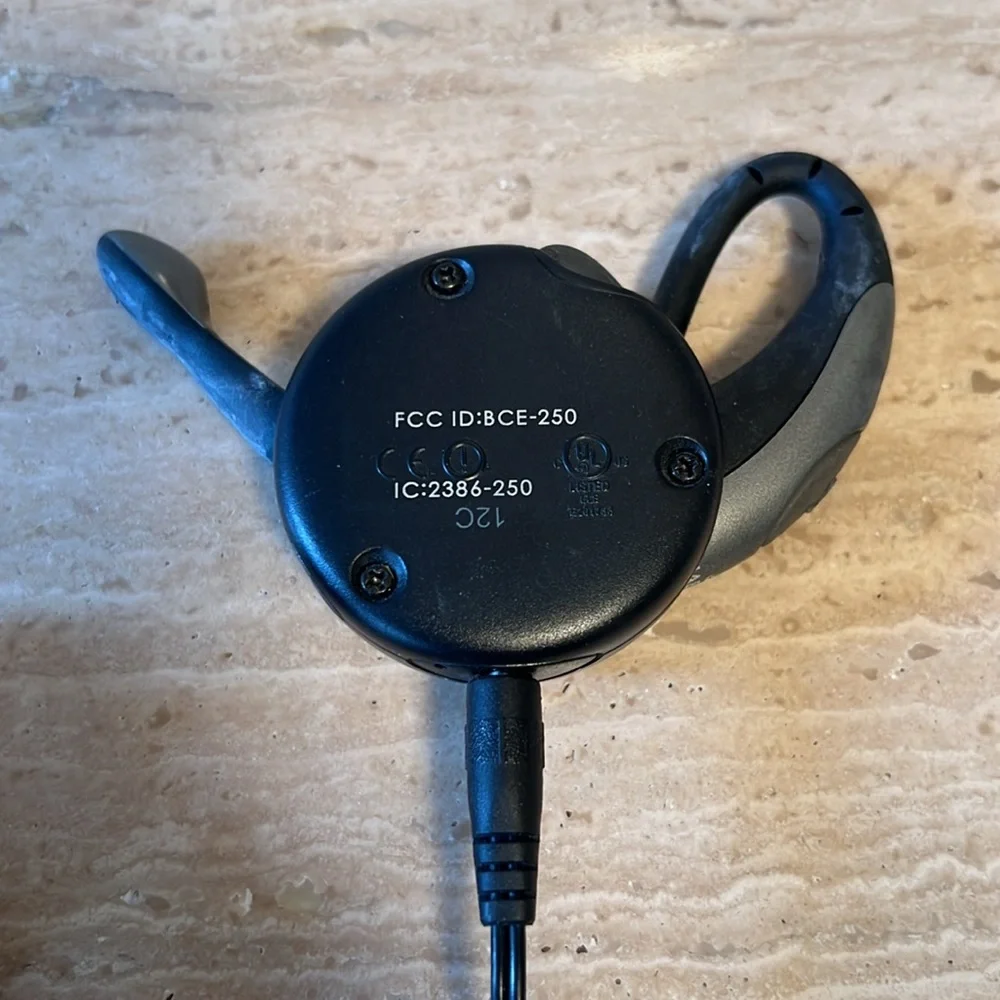 JABRA phone earpiece and microphone Used once